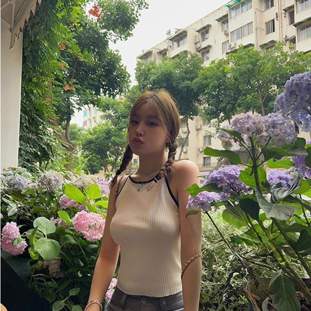Women's Ribbed White Tank Top